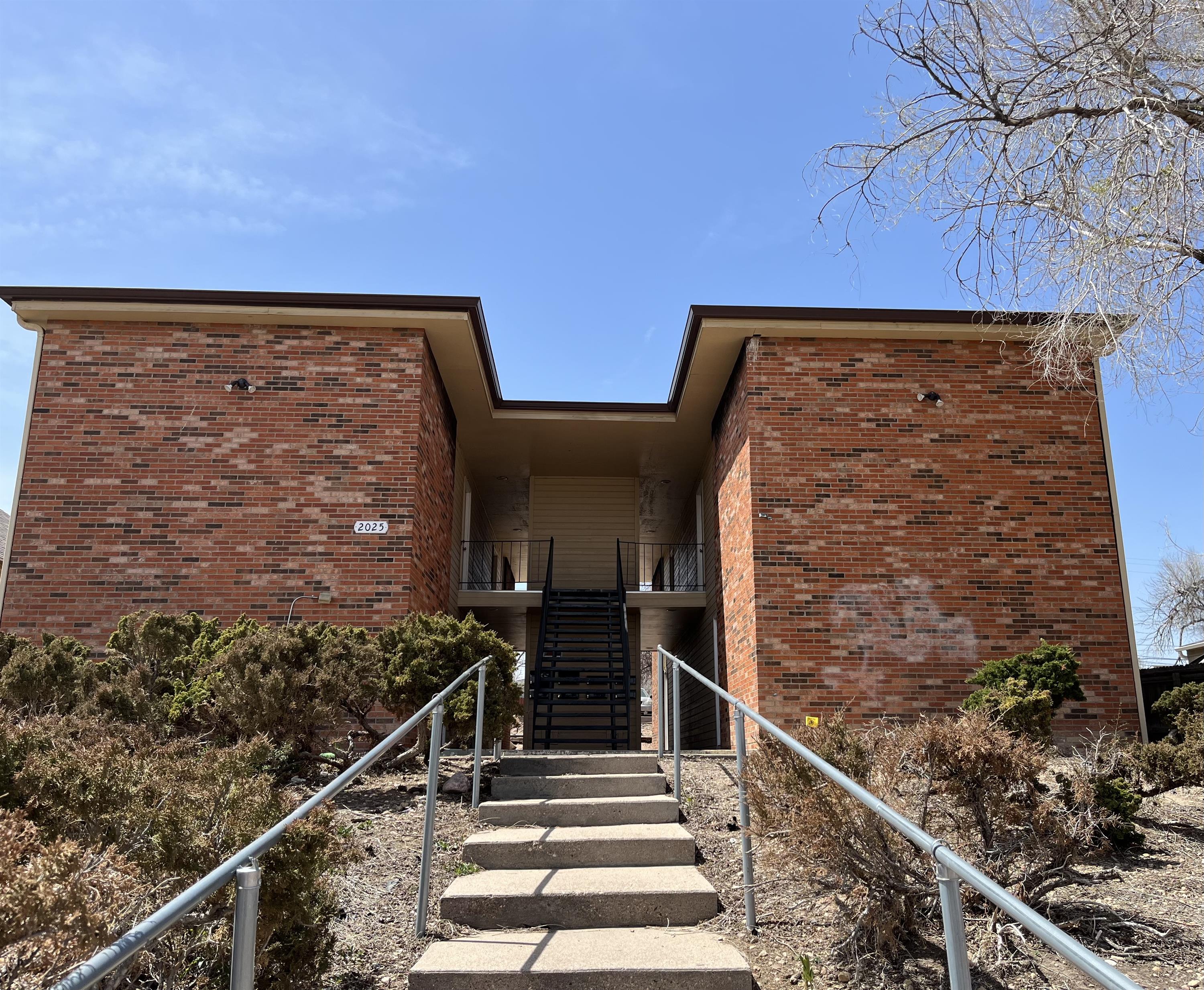 2025 4th Avenue, Unit 5