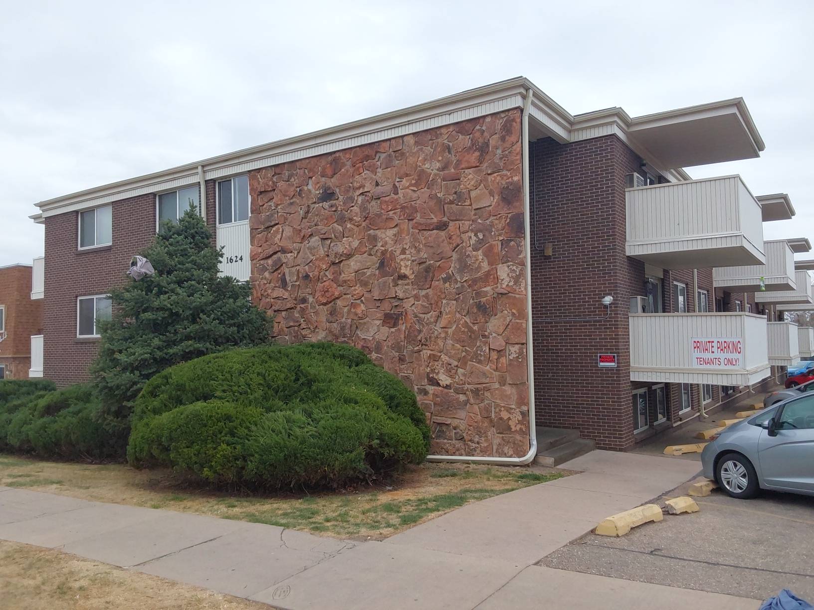 1624 9th Avenue - 28