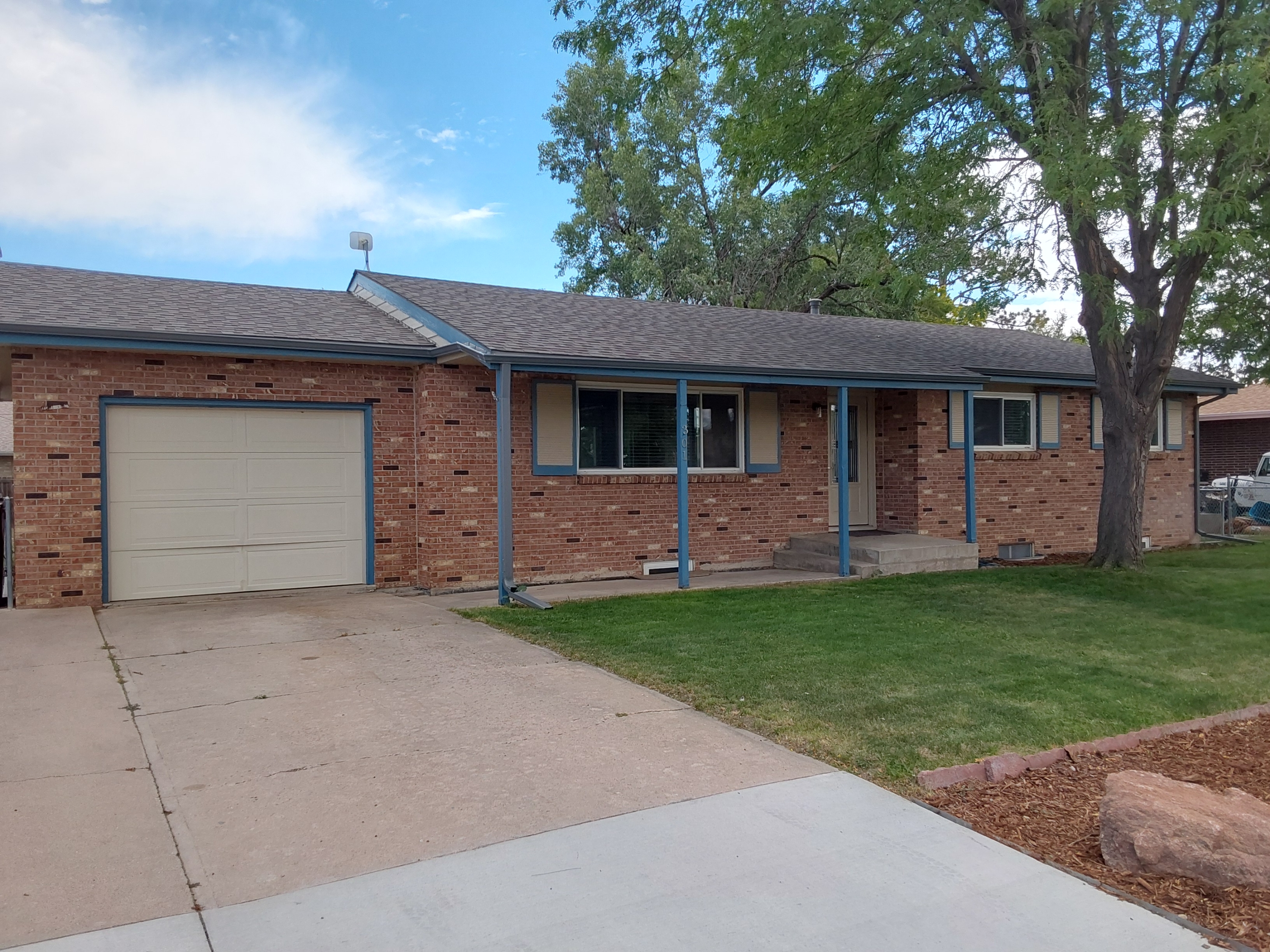 301 Olive Lane
